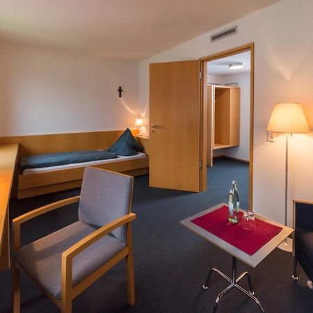 Tagungshaus Himmelspforten - Self Check-In Würzburg Eksteriør billede