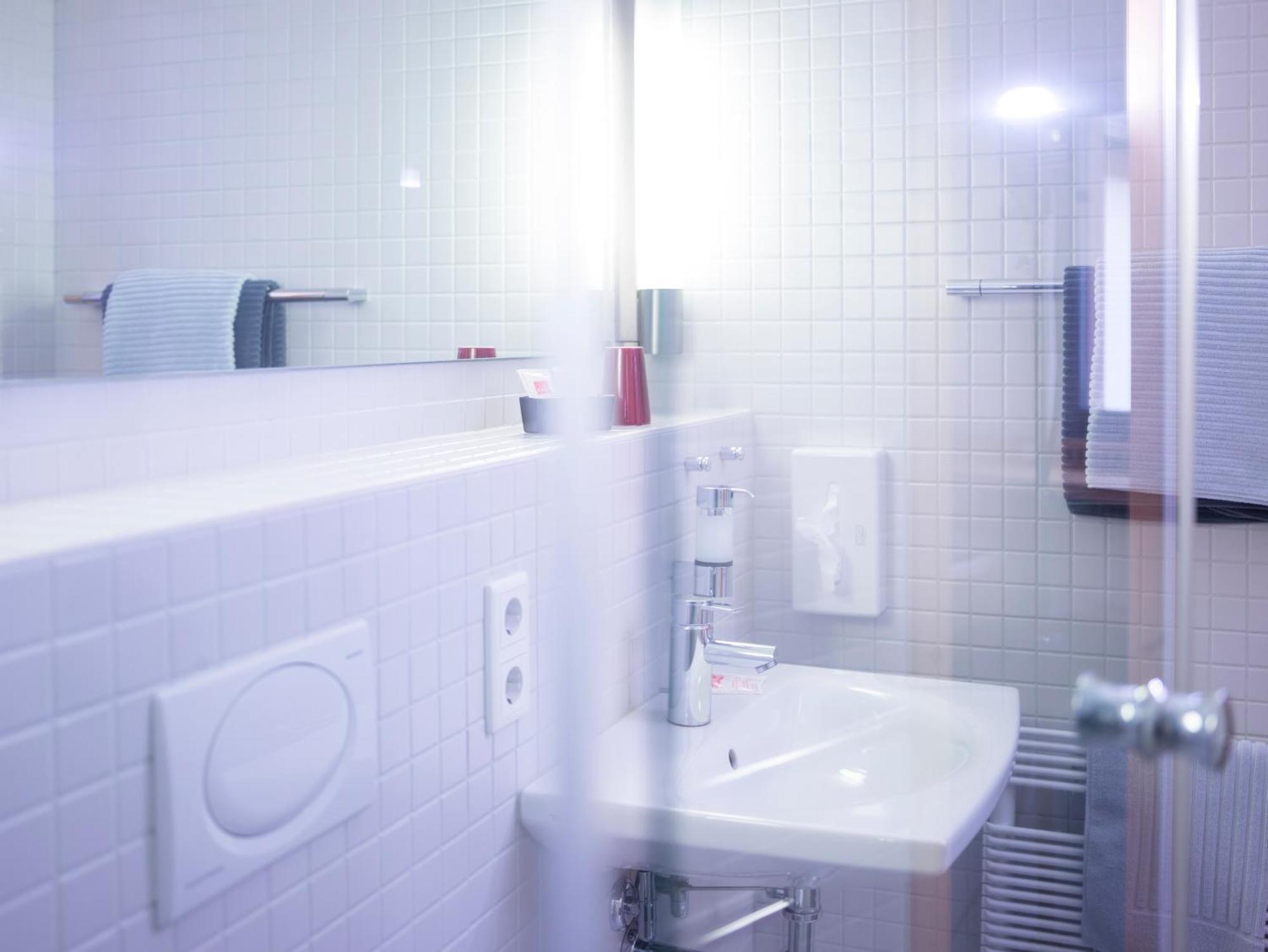 Tagungshaus Himmelspforten - Self Check-In Würzburg Eksteriør billede