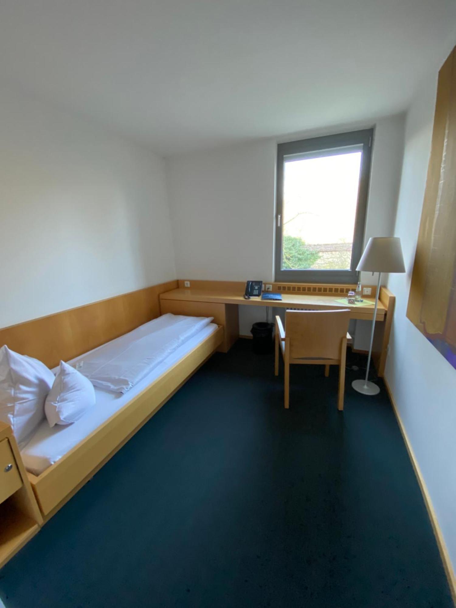 Tagungshaus Himmelspforten - Self Check-In Würzburg Eksteriør billede